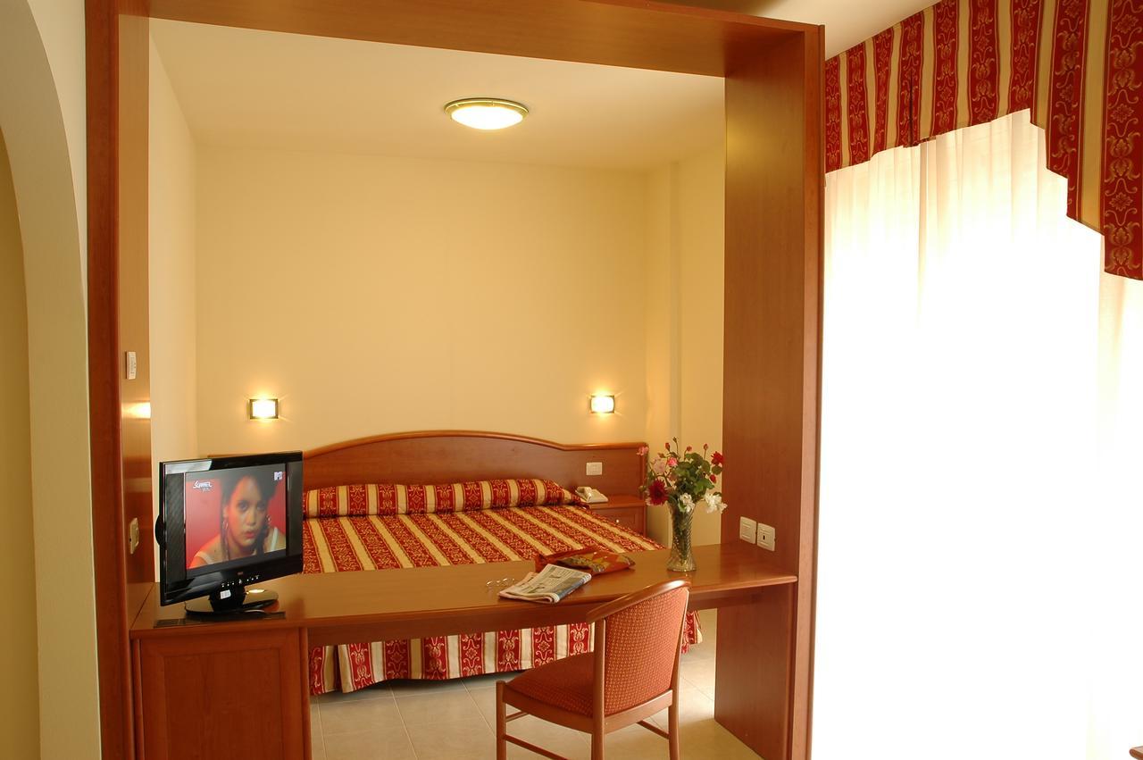 Hotel Roma